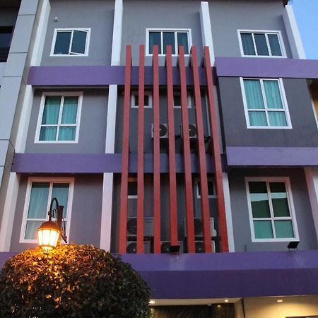 KL Hotel Labuan Eksteriør billede